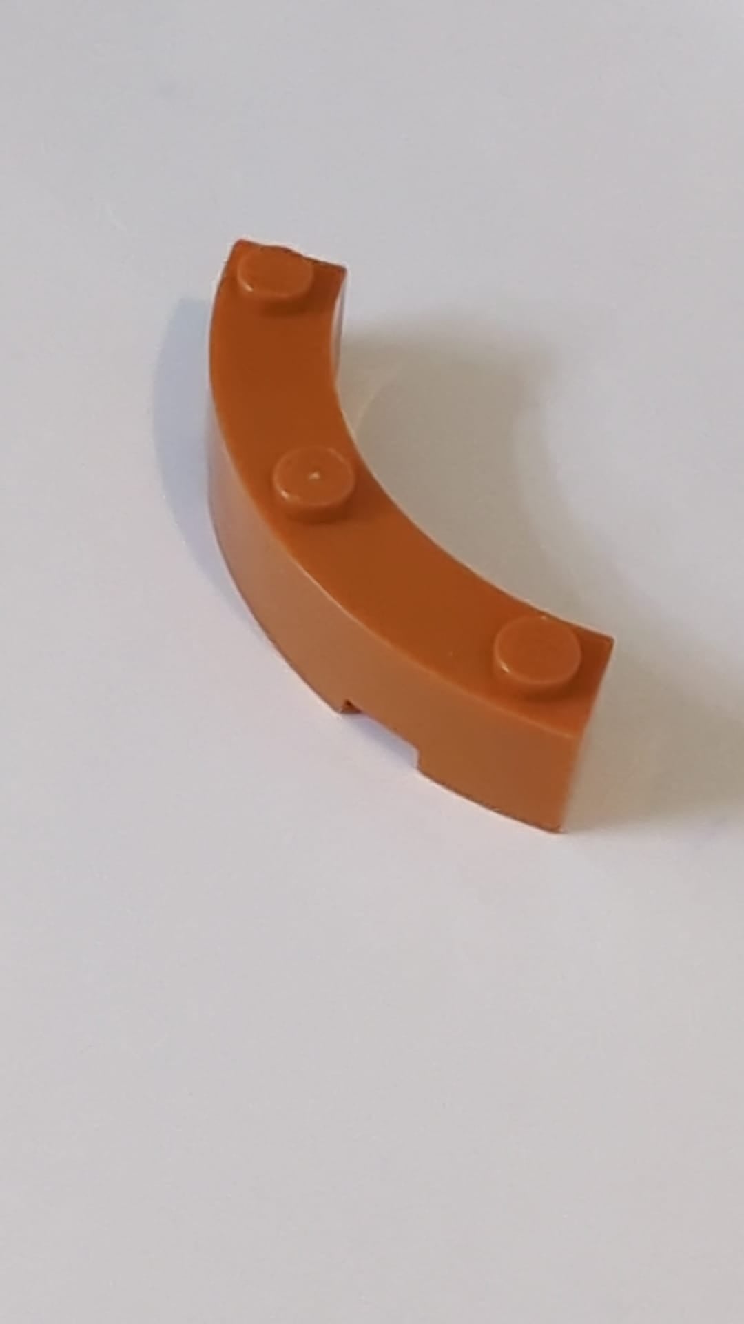 4x4 Stein, Kurve Macaroni weit mit 3 Noppen dunkelorange