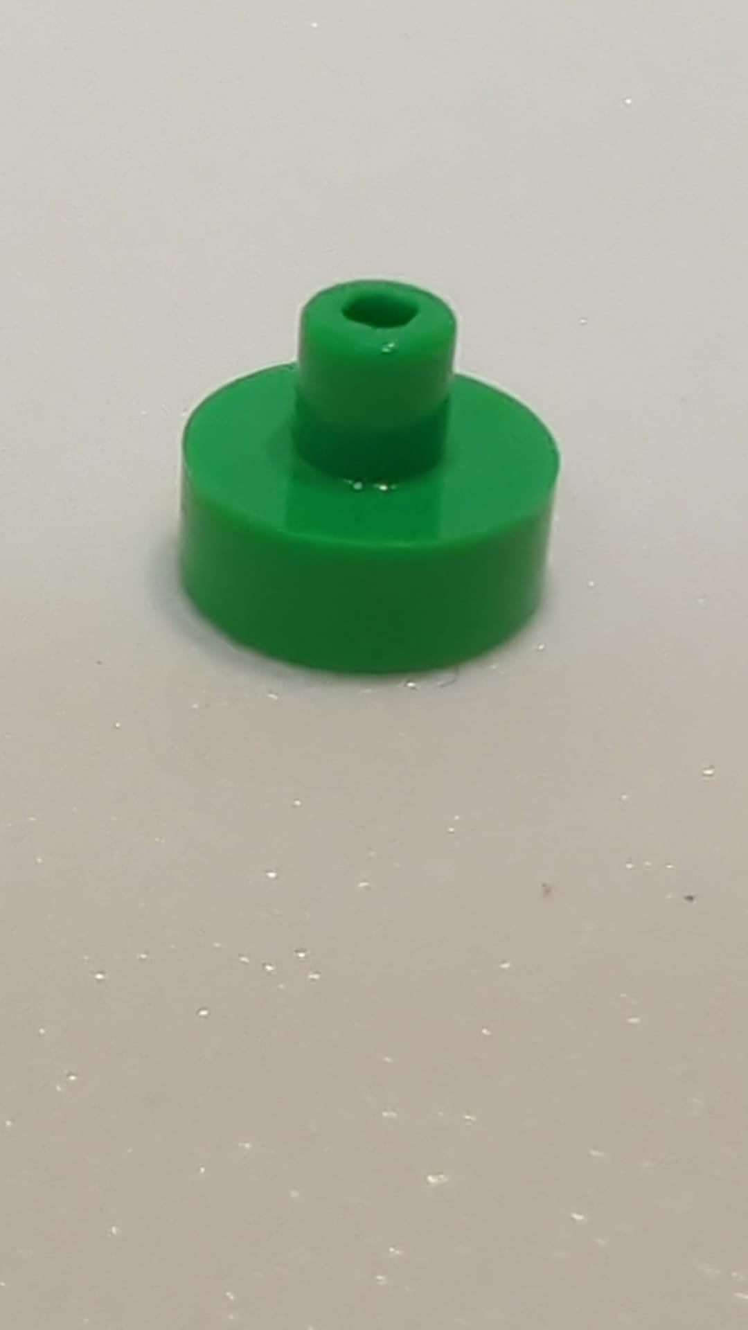 NEU Fliese, rund 1 x 1 mit Stab / Pinhalter mediumgrün