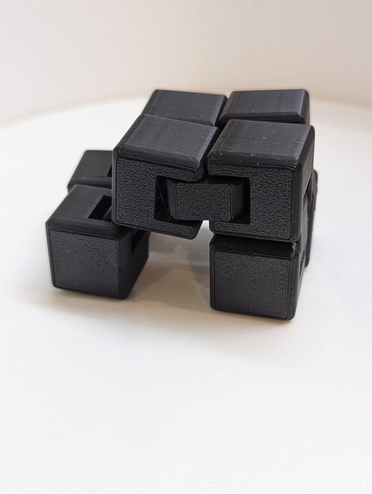 Fidget flexibler Würfel 3D schwarz