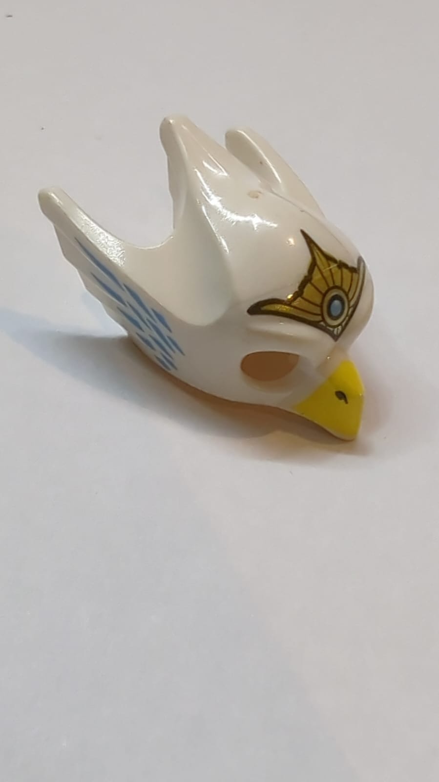 Minifigure, Headgear Mask Bird / Eagle with Yellow Beak, Gold Tiara, and Medium Blue Feathers Pattern