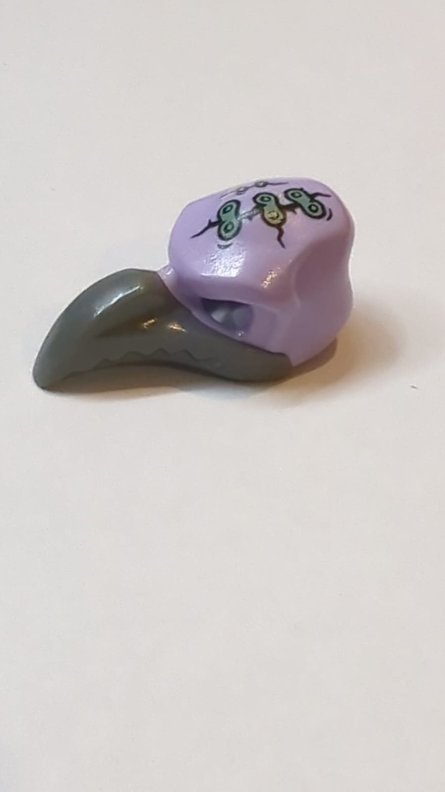 Minifigure, Headgear Mask Bird (Vulture) with Dark Bluish Gray Beak and Head Scars with Plasters Pattern