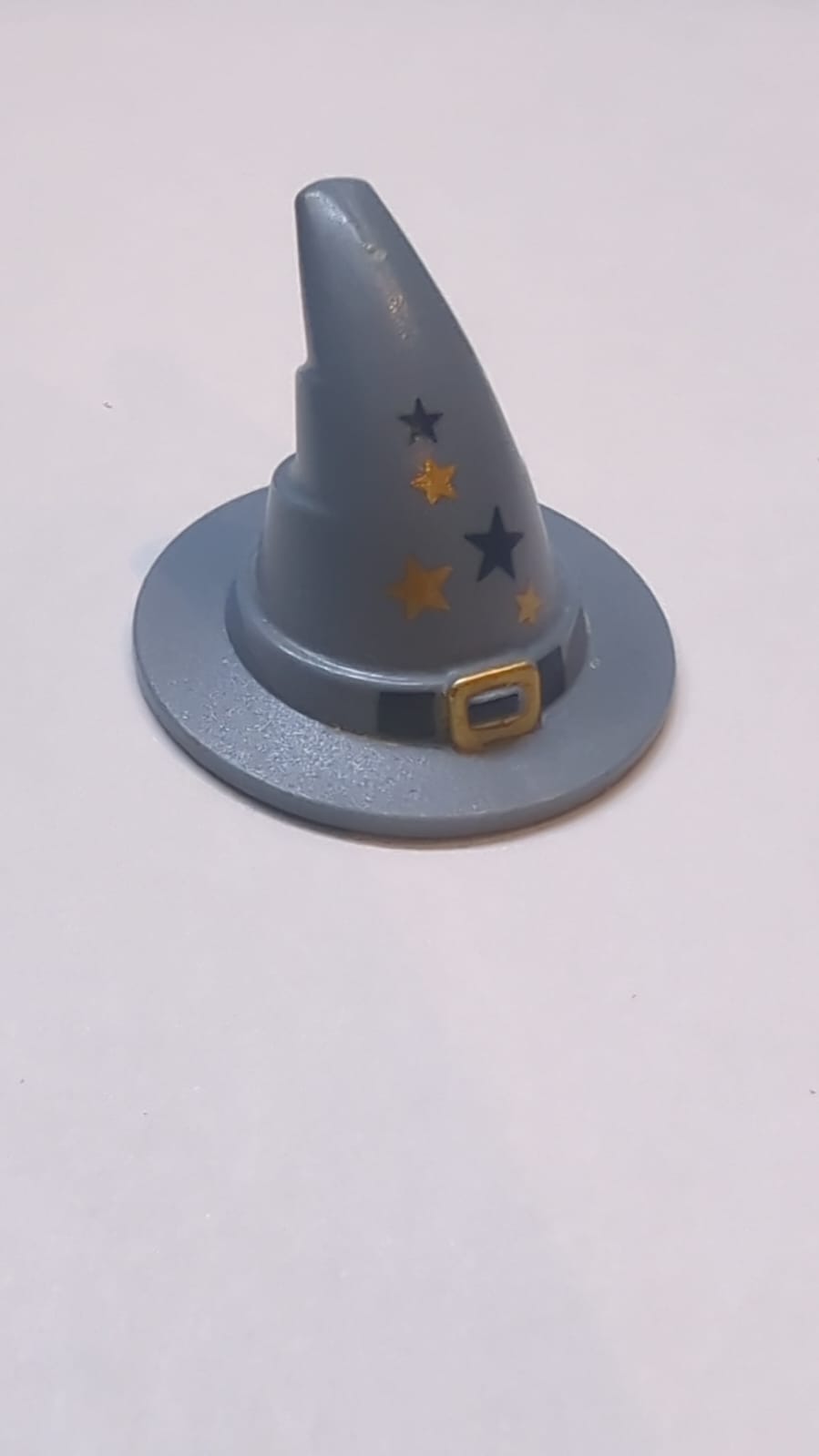 Minifigure, Headgear Hat, Wizard / Witch with Gold Buckle and Stars Pattern