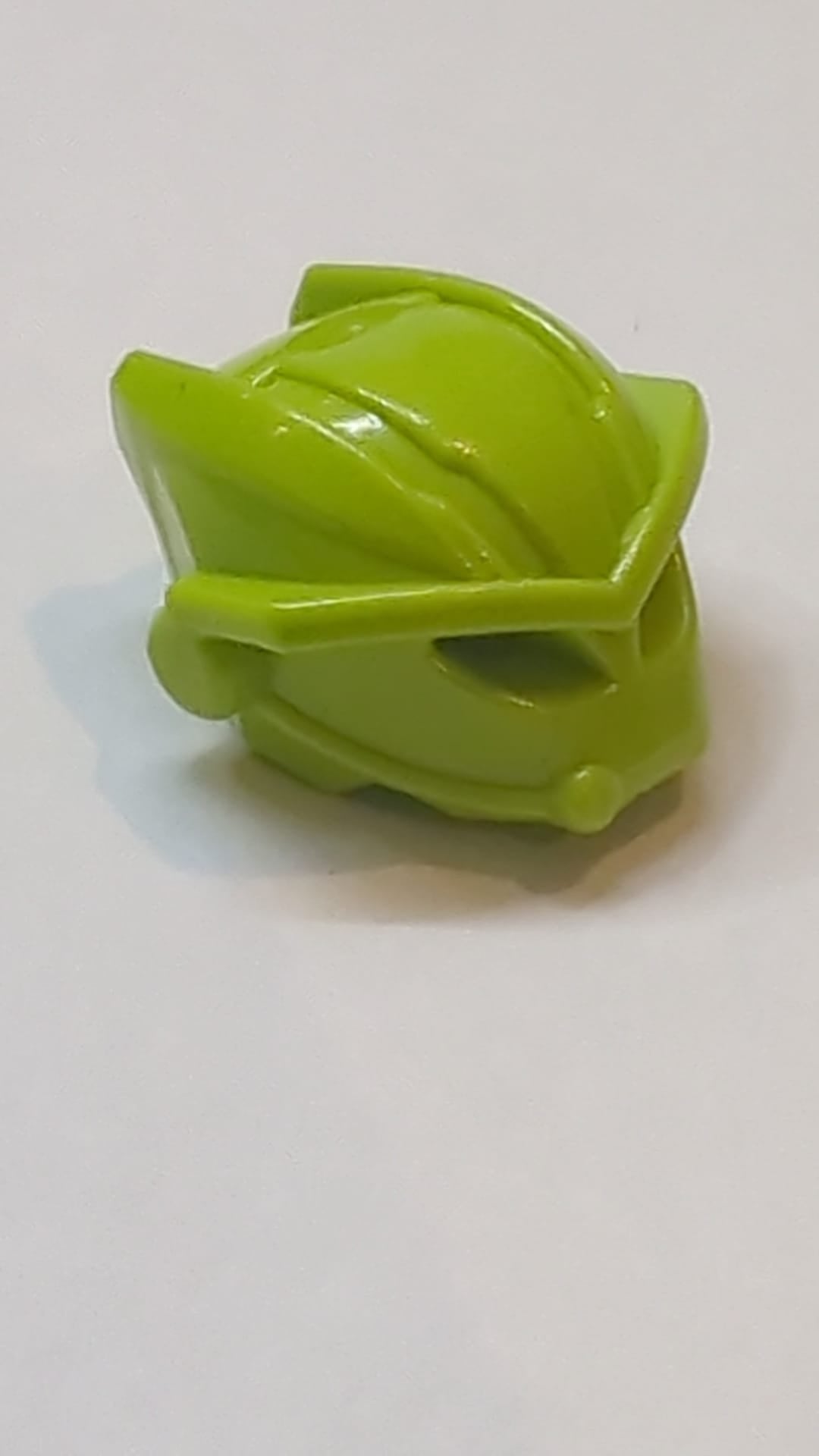 Kopfbedeckung Helm Hero Factory (Breez), lindgrün