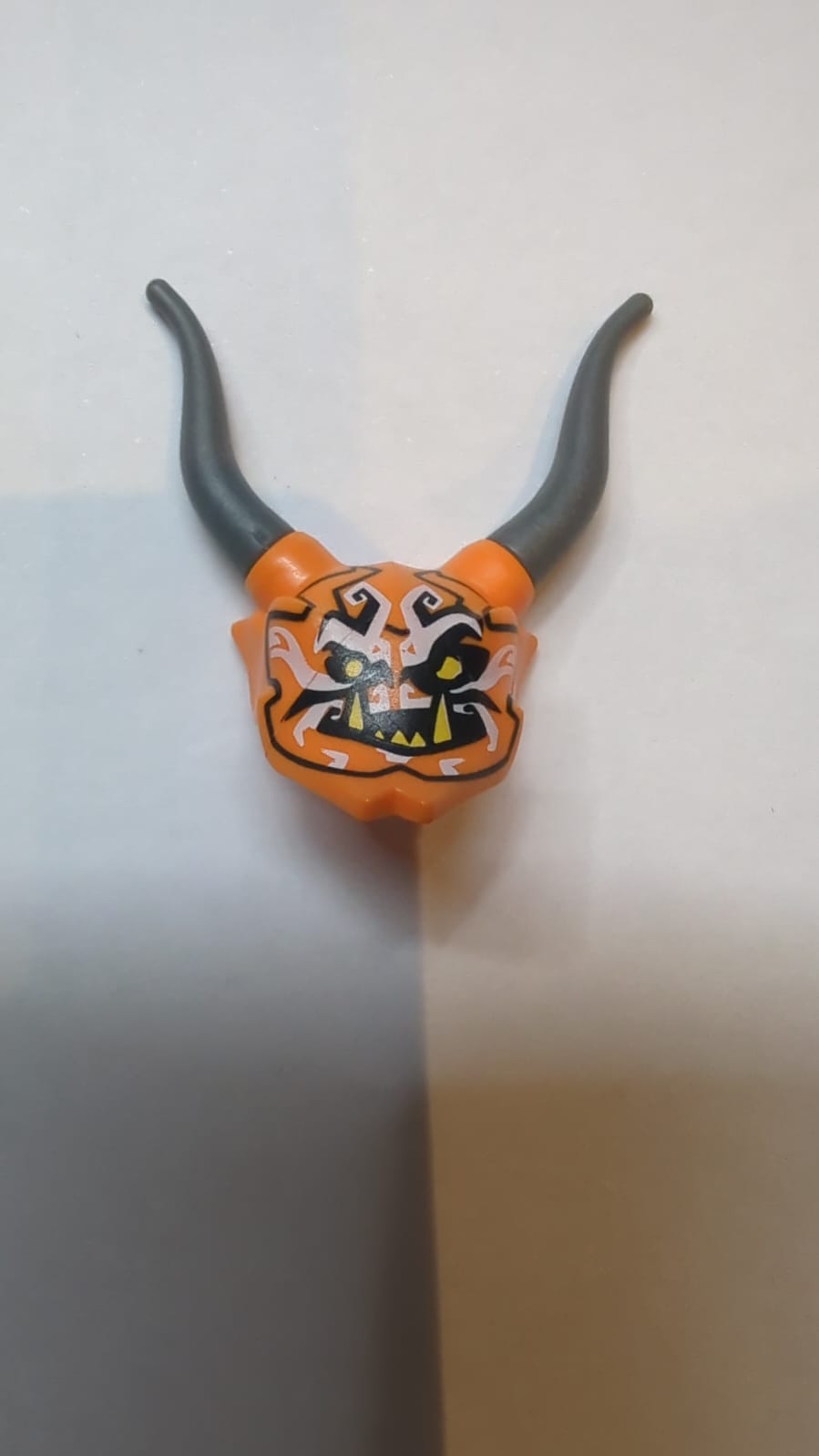 Visiermaske Ninjago Oni mit Täuschungsmaske-Muster orange