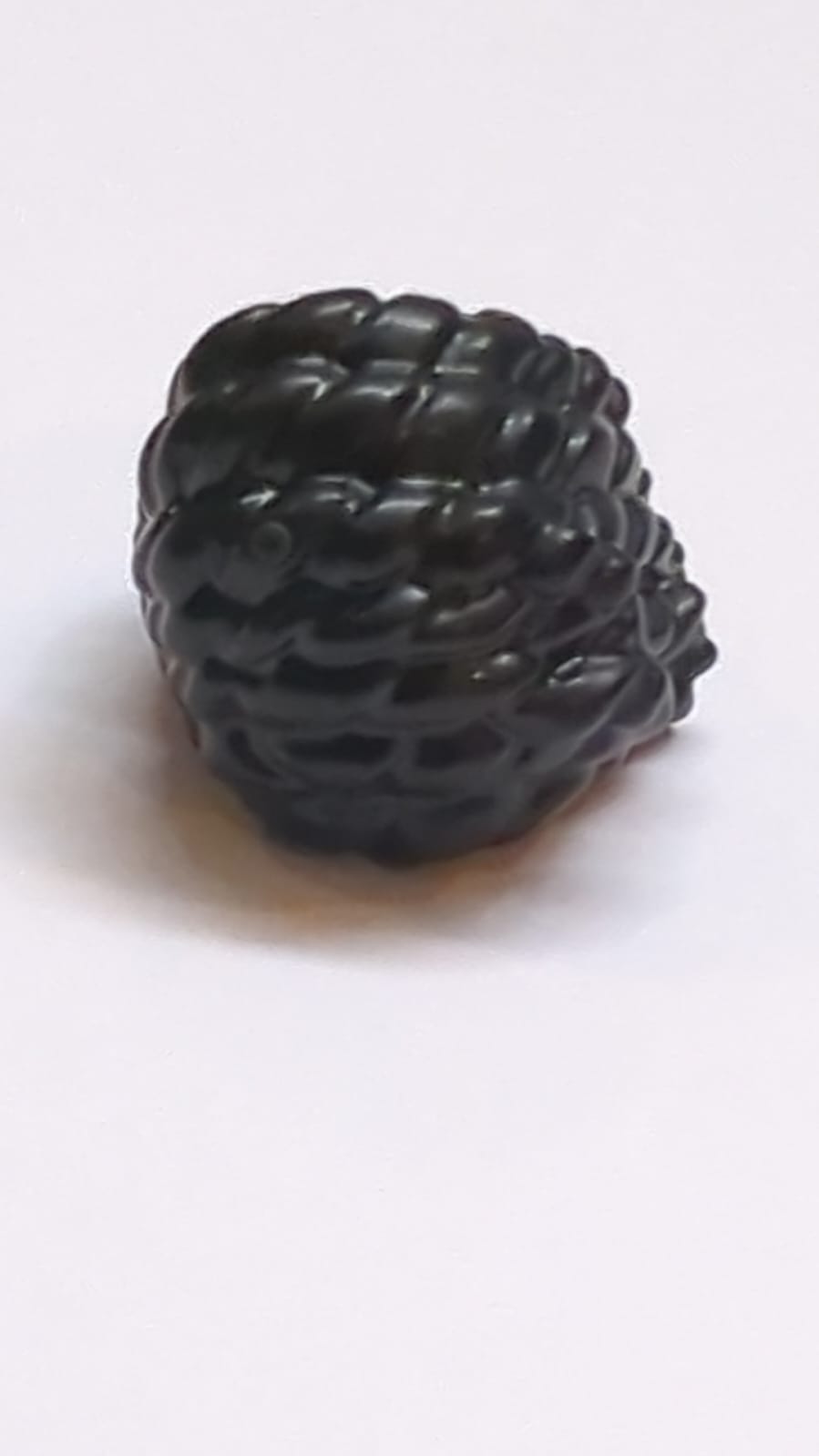 Minifigur Haare weiblich, gewellt und geflochten, zur linken Seite herübergelegt schwarz