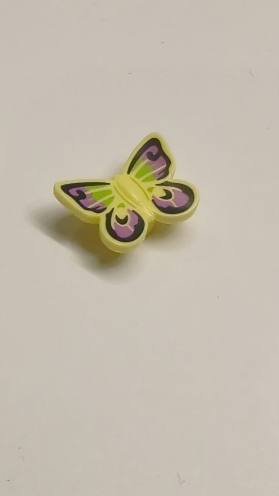 NEU Schmetterling mit Noppen Halter, bedruckt, hellgelb