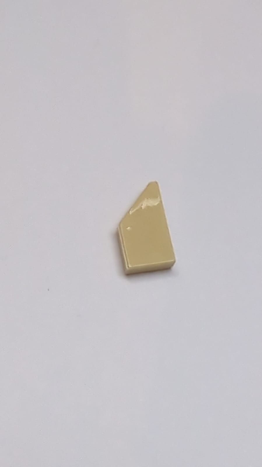 NEU Fliese, modifiziert 1 x 2 Keil links beige