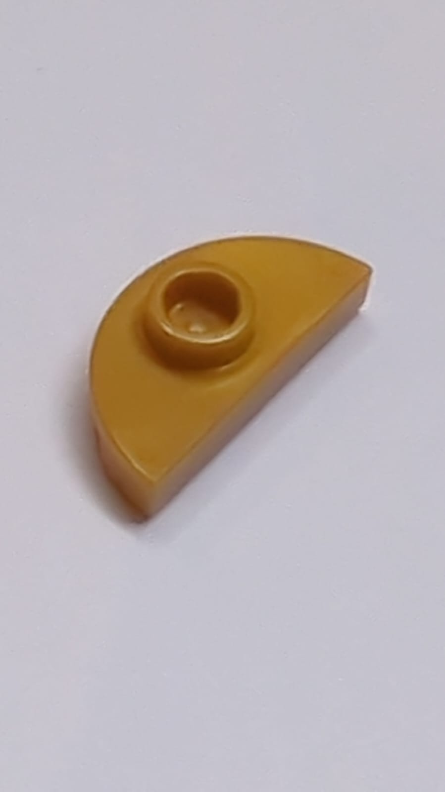 NEU Platte, rund 1 x 2 Hälfte mit 1 Noppe (Jumper) pearlgold