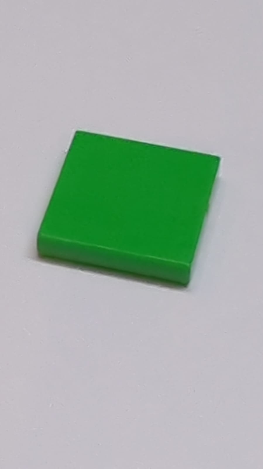 NEU Fliese 2 x 2 mit Nut mediumgrün