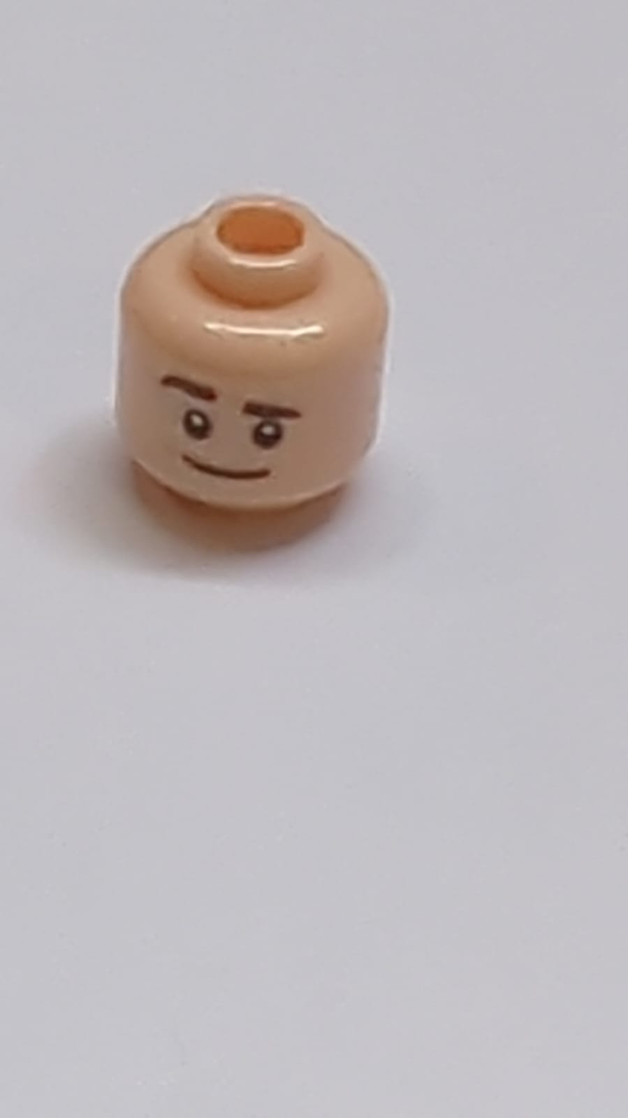 NEU Kopf beidseitig, dunkelbraune Augenbrauen, breites Grinsen mit hochgezogener rechter Augenbraue / neutrales Muster - Hohlstift