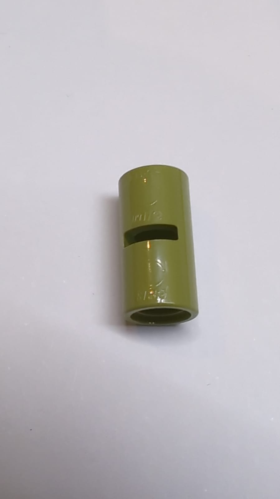 NEU Technik, Pinverbinder rund 2L mit Slot olivgrün