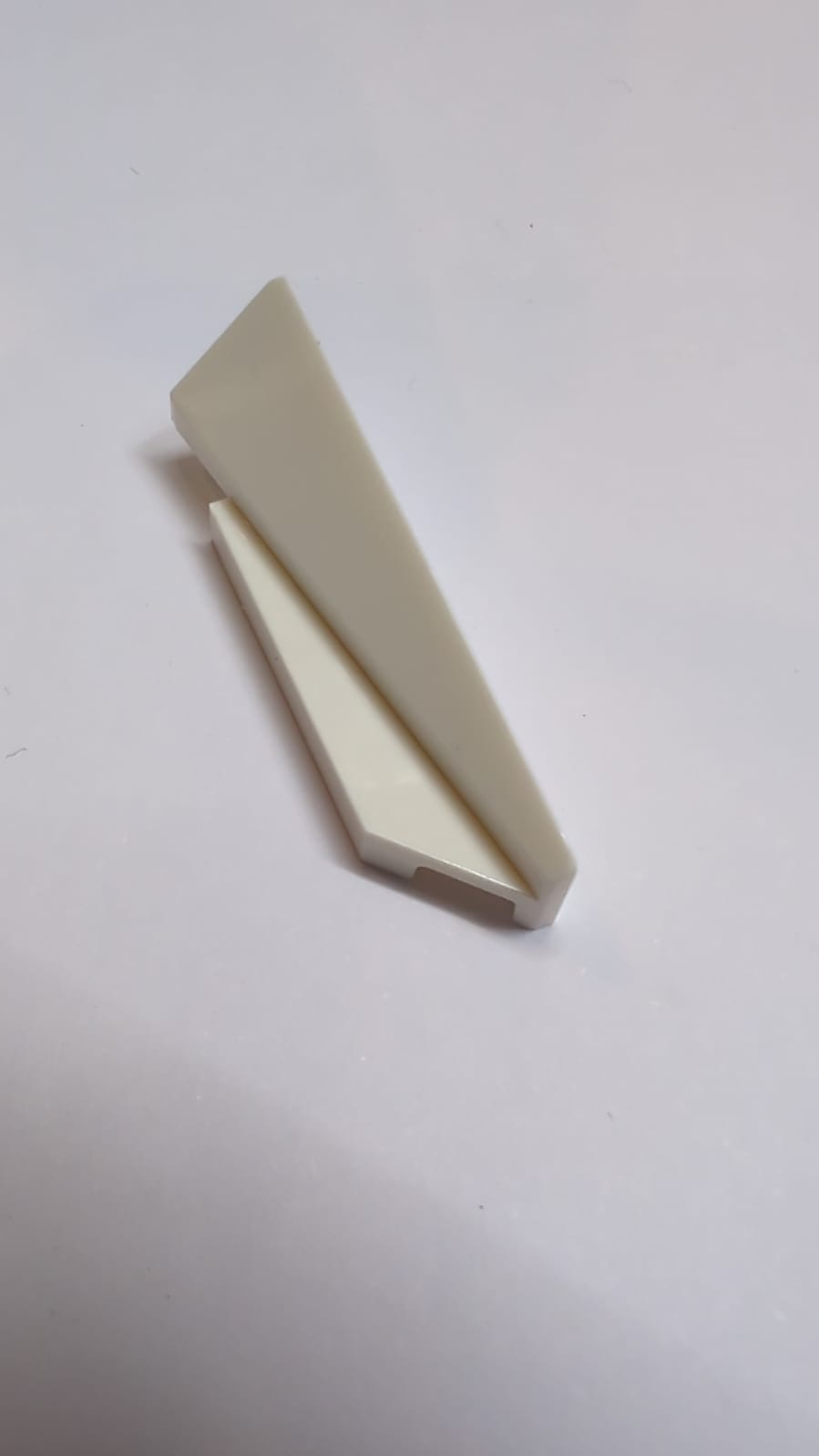 NEU Keil 5 x 1 x 1 1/3 mit 4 x 1 Basis rechts weiß