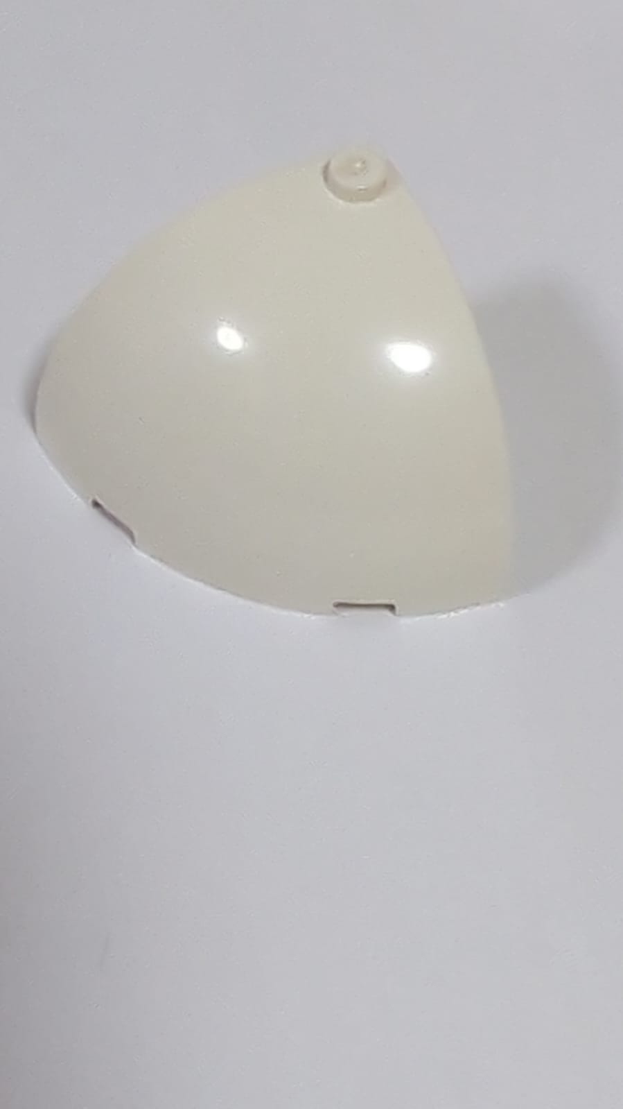 NEU Stein, Rund Ecke 4 x 4 x 2 2/3 Kuppeloberseite weiß