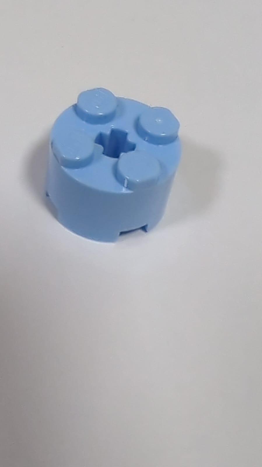 NEU Rundstein 2 x 2 mit Achsloch hellblau