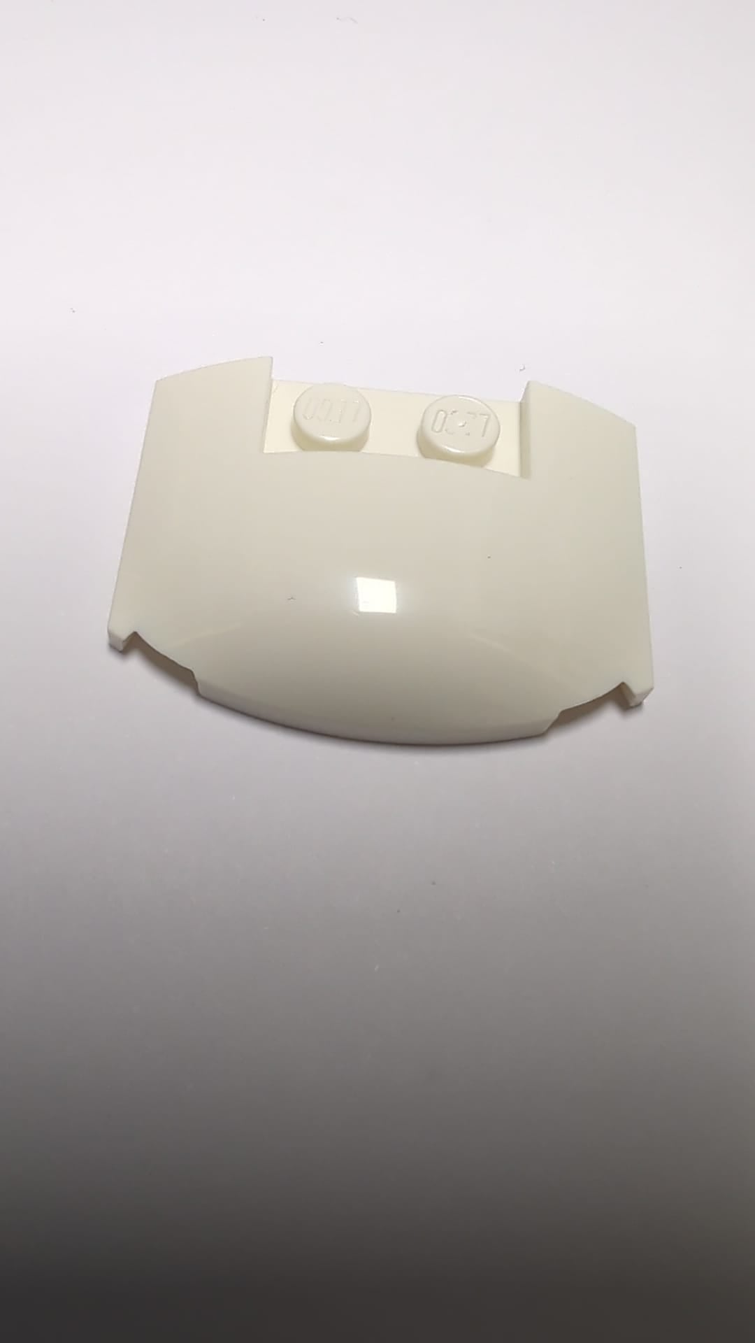 NEU Wedge 3 x 4 x 2/3 Triple Curved weiss white