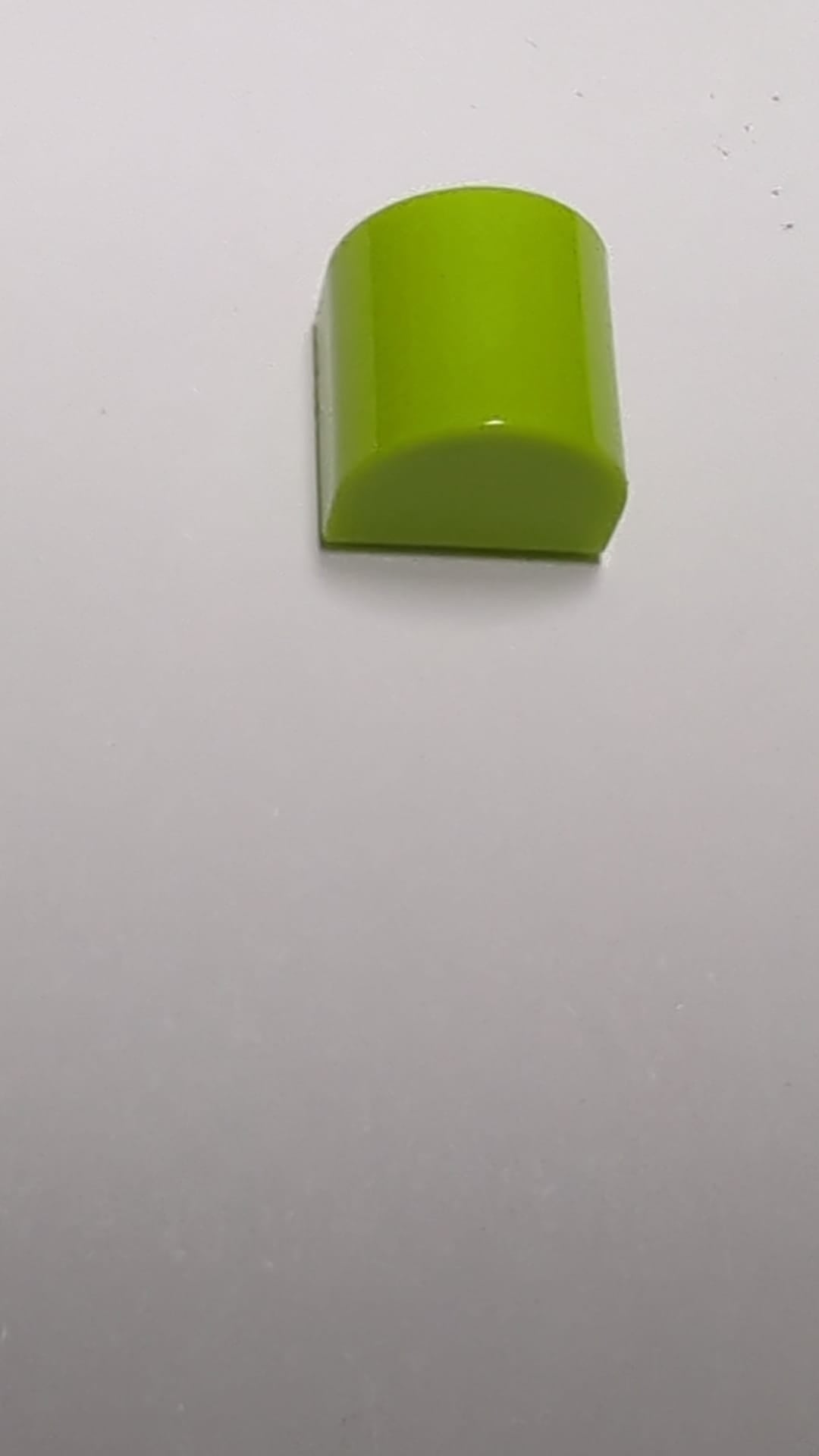 NEU 1 x 1 x 2/3 modifizierter Stein doppelt gebogen lindgrün