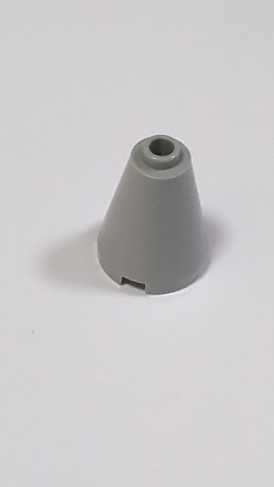 NEU Kegel 2 x 2 x 2 - offene Noppe neuhellgrau