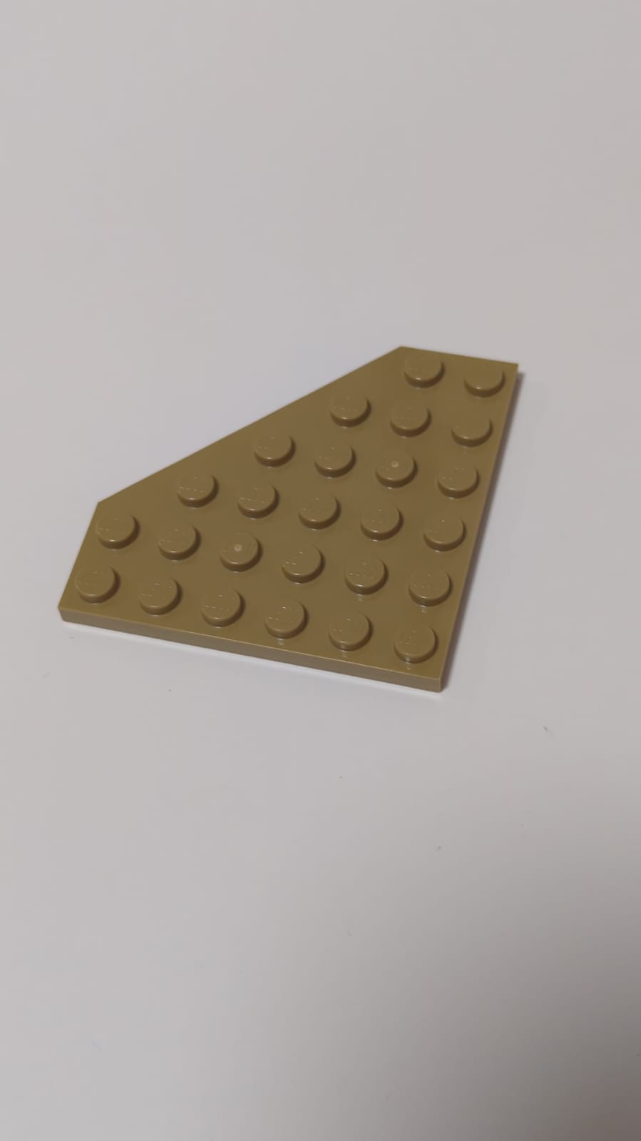 NEU Dreieckplatte/Flügel Platte 6 x 6 abgeschnittene Ecke dunkelbeige