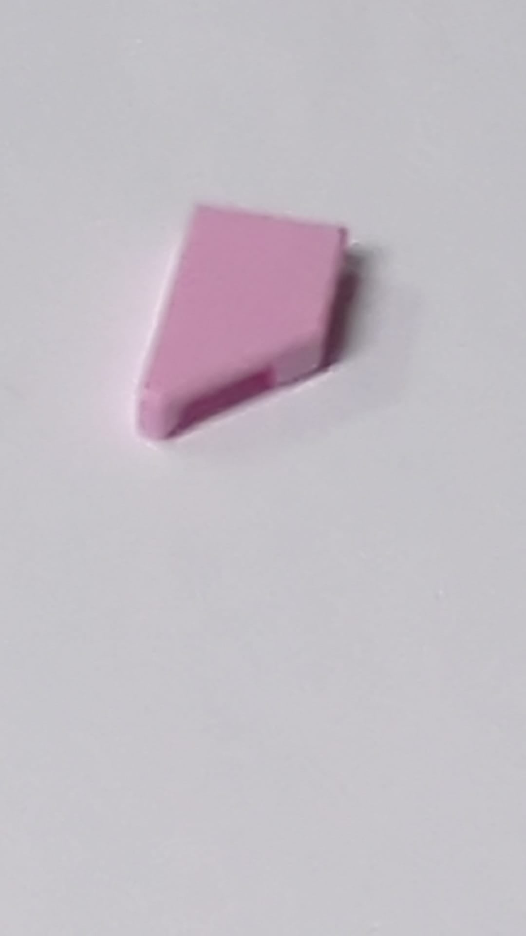 NEU Fliese, modifiziert 1 x 2 Keil links rosa