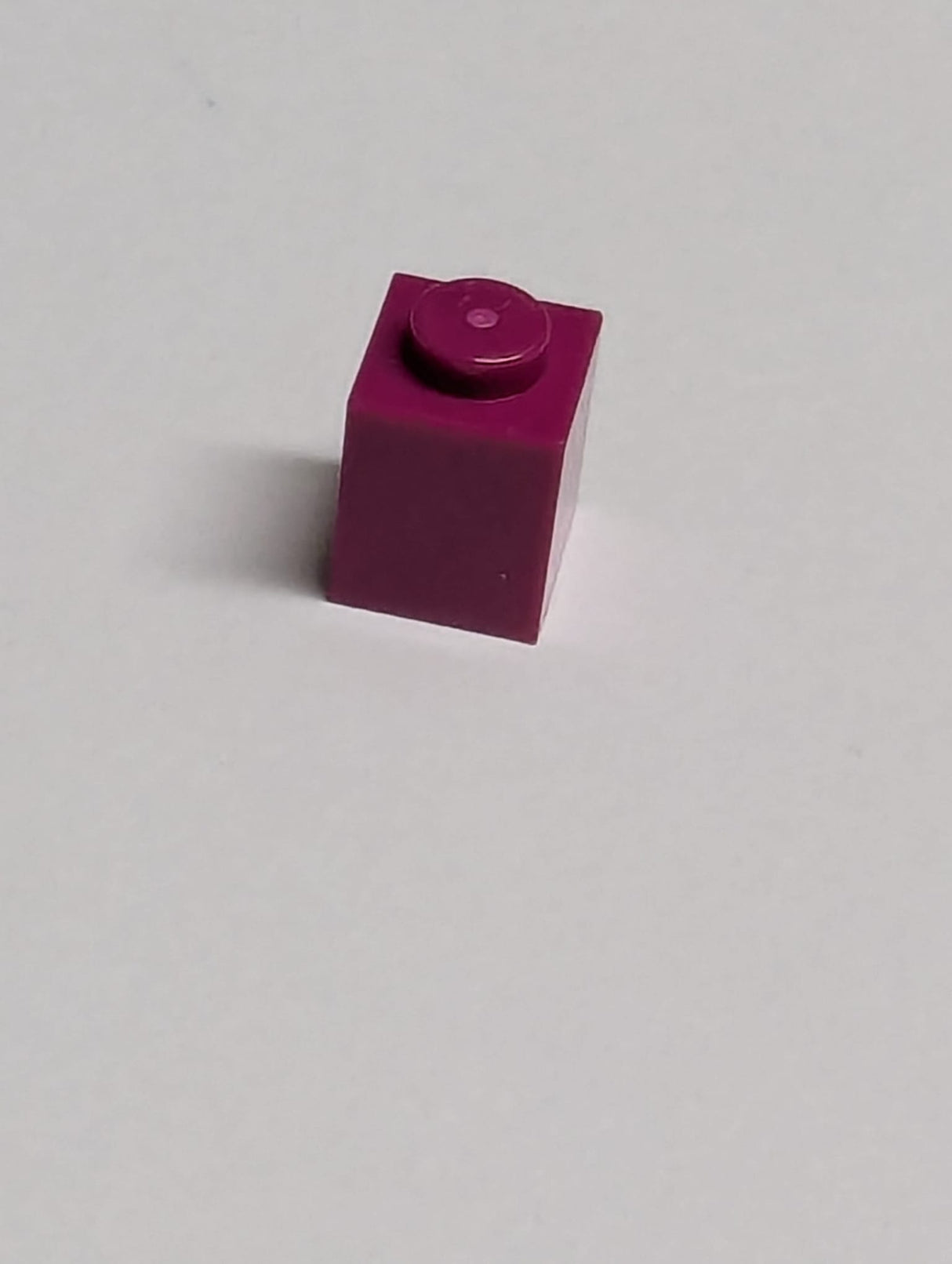 NEU Stein 1 x 1 magenta
