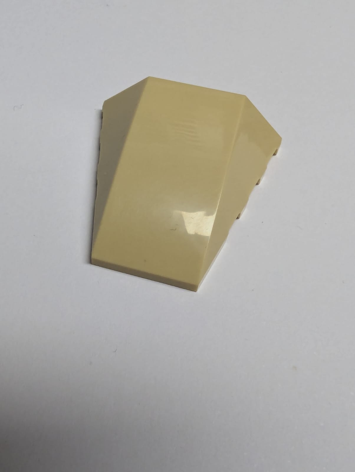 NEU Keilstein 4 x 4 dreifach gebogen keine Noppen beige