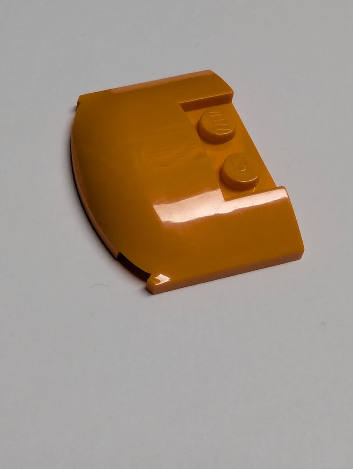 NEU Wedge 3 x 4 x 2/3 Triple Curved orange orange