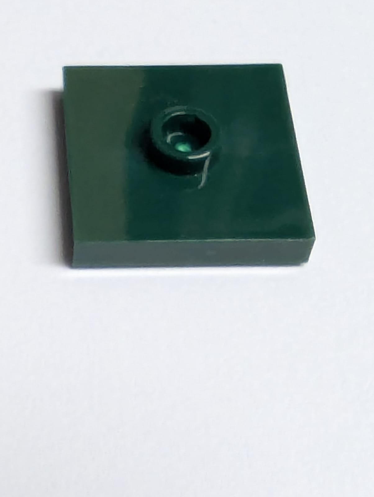 NEU Plate, Modified 2 x 2 with Groove and 1 Stud in Center (Jumper) dunkelgrün dark green