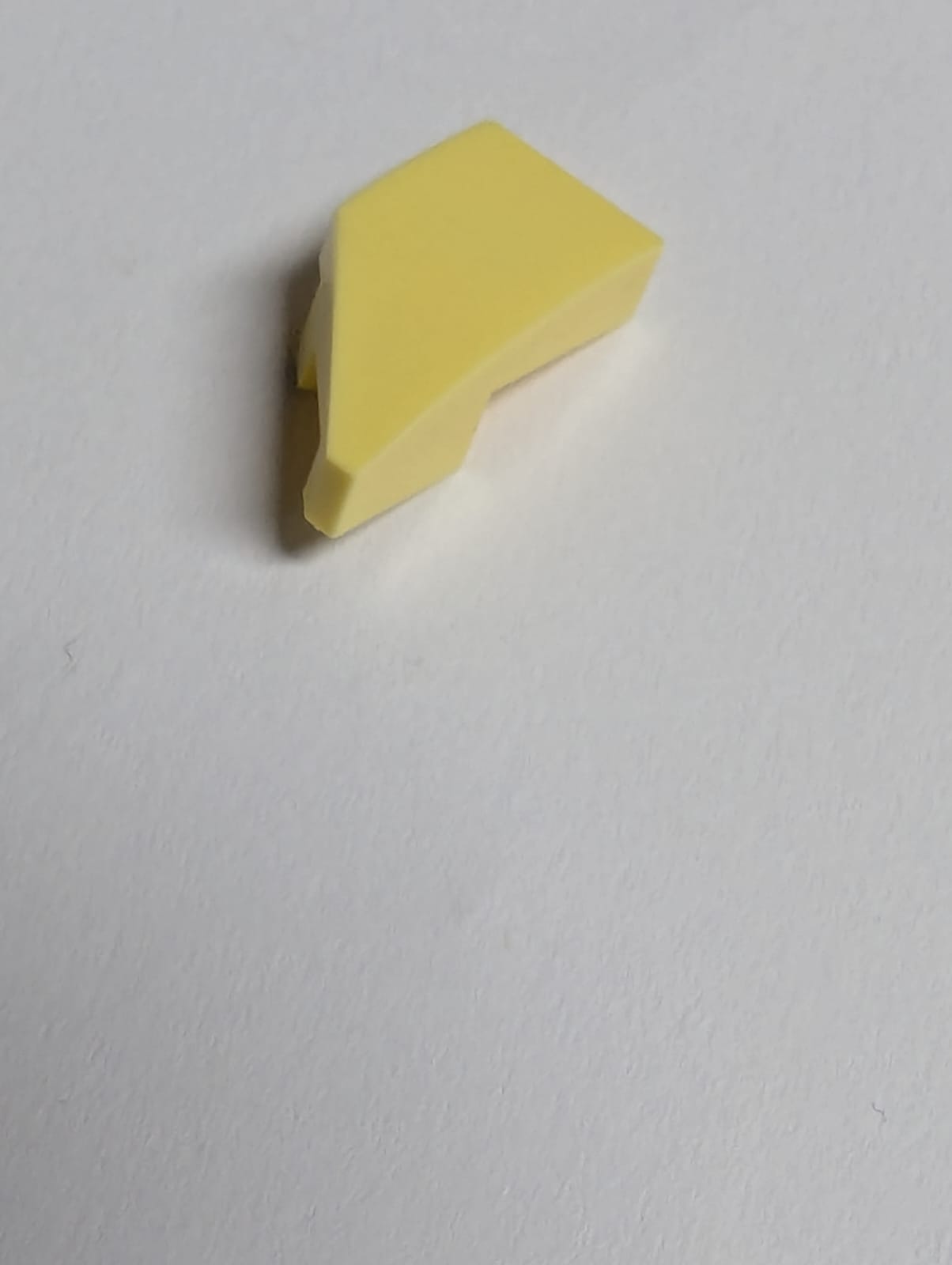 NEU Fliese gebogen Keil 2x1x2/3 Rechts hellgelb