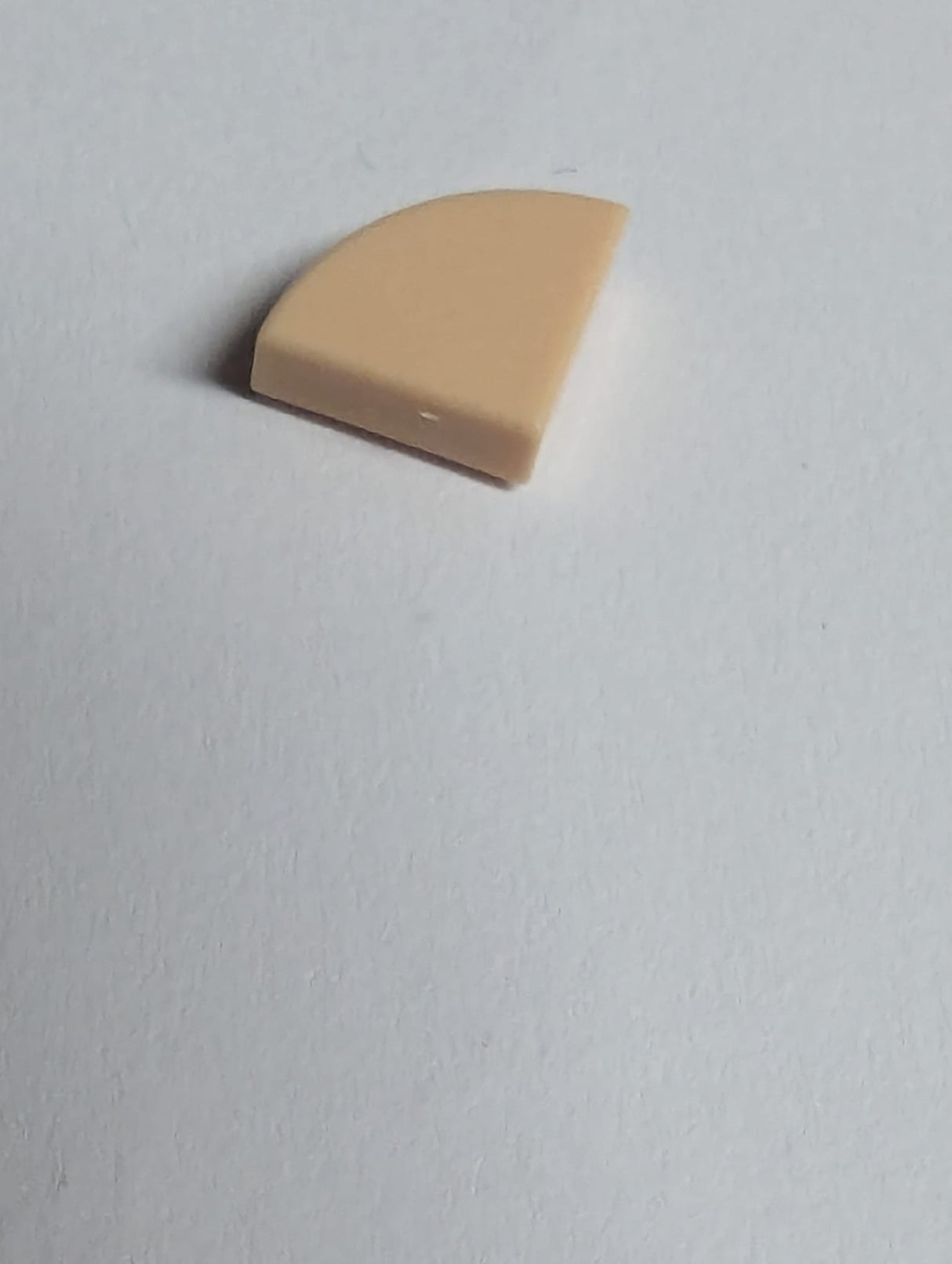 NEU Fliese, Rund 1 x 1 Viertel hellnougat