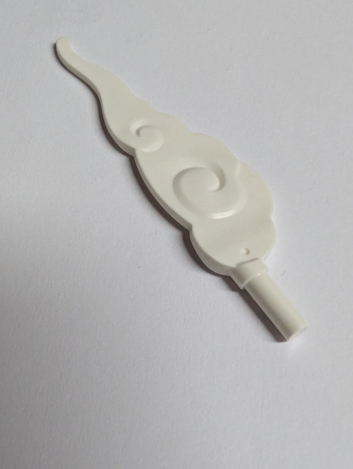 NEU Wave abgerundete gerade Wirbel mit Stangenende (Wolke / Windstoß) weiß