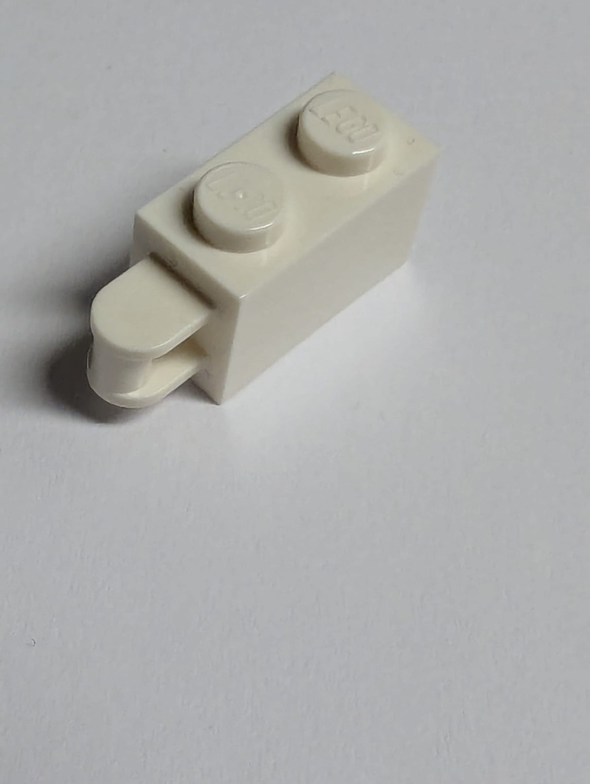 NEU Stein, modifiziert 1 x 2 mit Bargriff am Ende - Bar bündig mit der Kante weiss