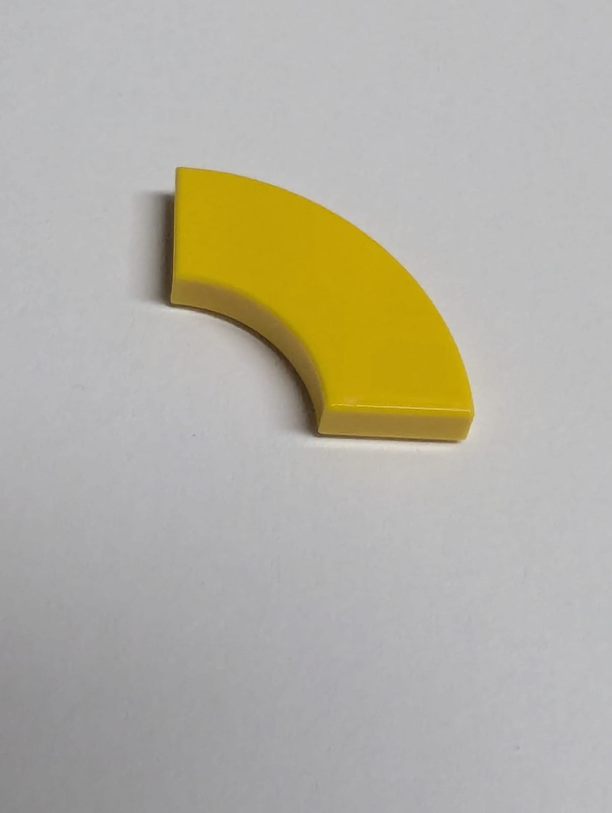 NEU Fliese, Kurve 2 x 2 Macaroni gelb