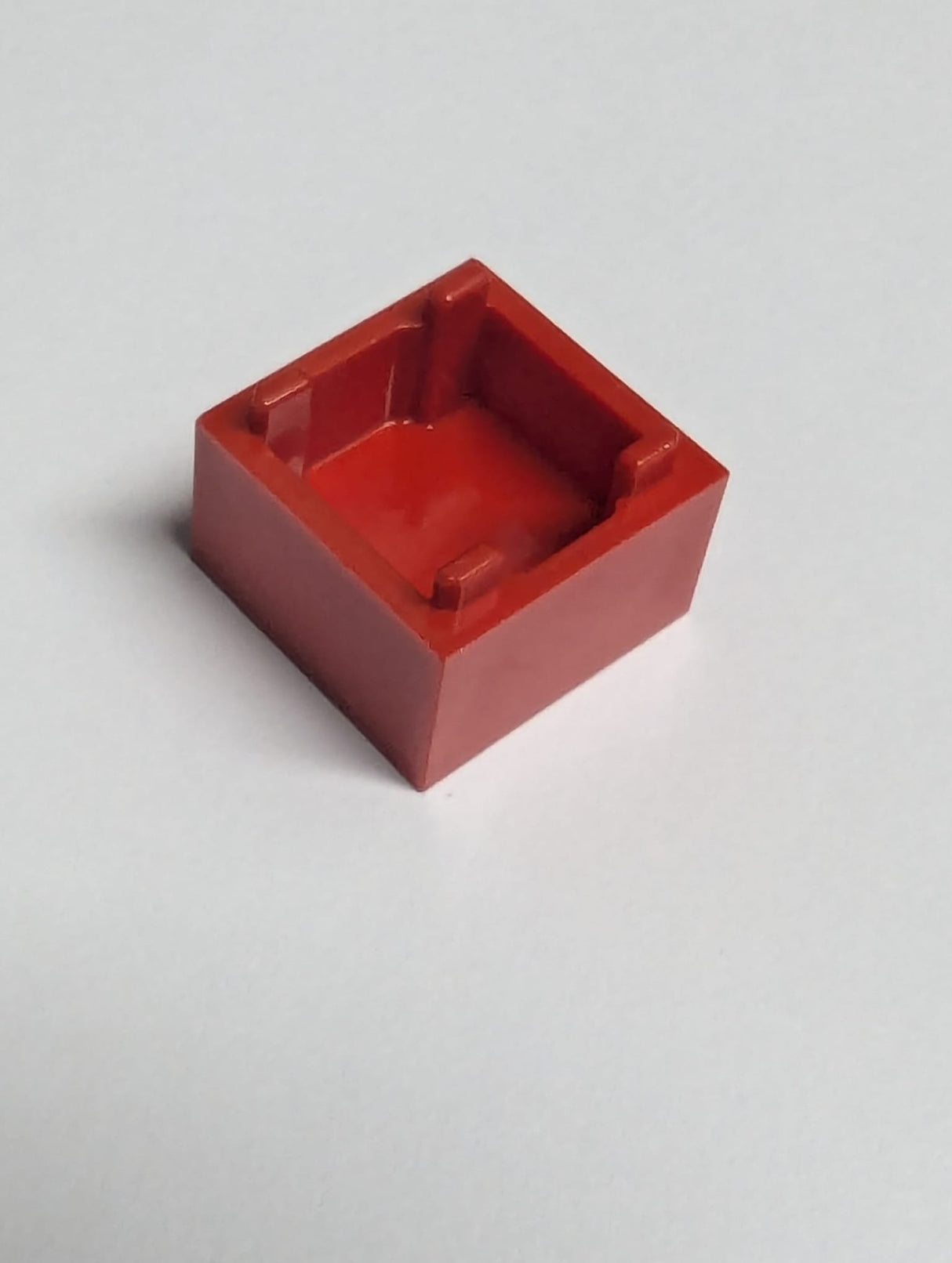 NEU Behälter, Box 2 x 2 x 1 - Oberöffnung mit flachem Innenboden rot