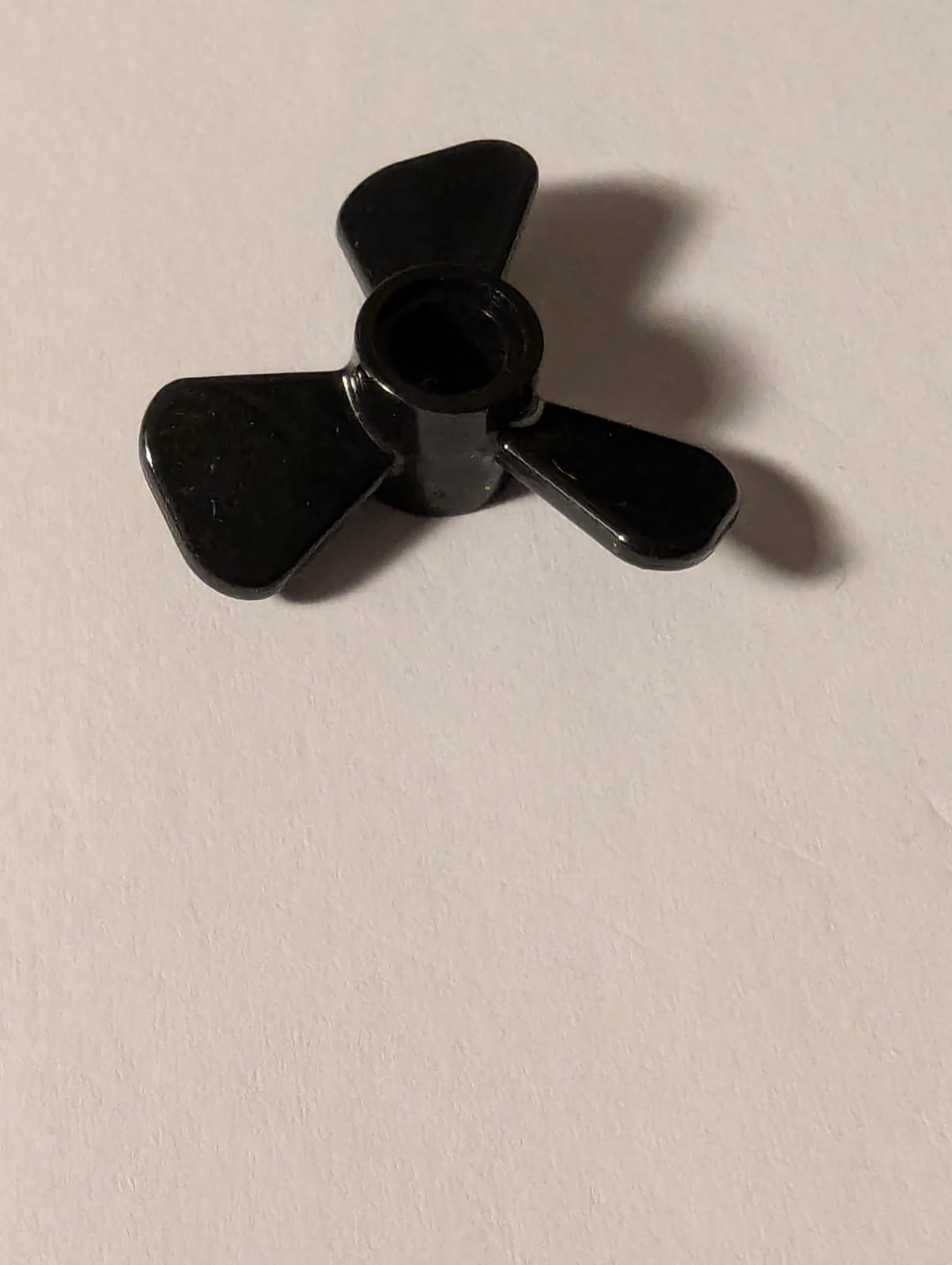 NEU Propeller 3 Blade 3 Diameter with Pin Hole schwarz black