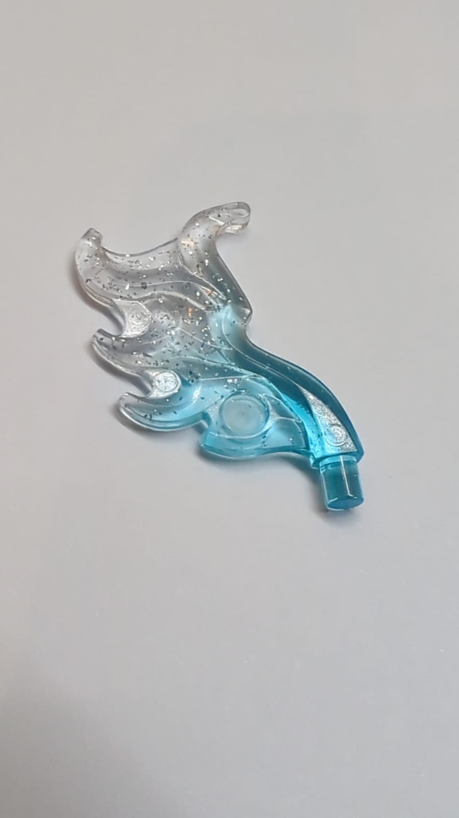 Flügel Flamme mit Stange geschwungen transparent hellblau