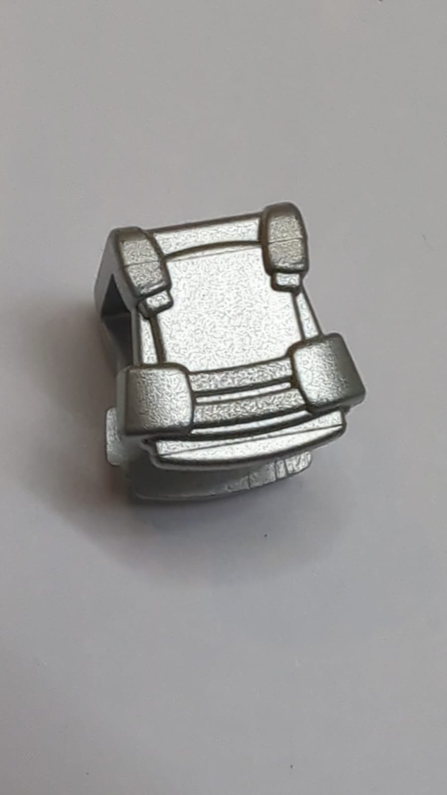 Minifiguren Rüstung Brustplatte mit Noppen auf der Rückseite metallic silber