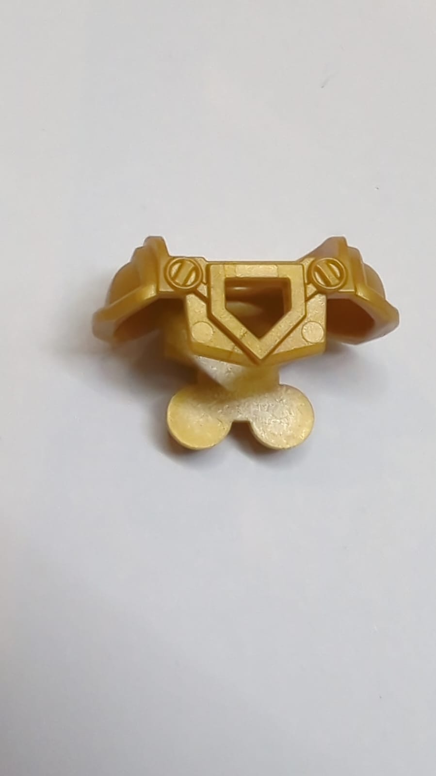 Minifigur Brustplatte mit Schulter Pads, Pentagonal Cutout und 4 Noppen on Back pearl gold