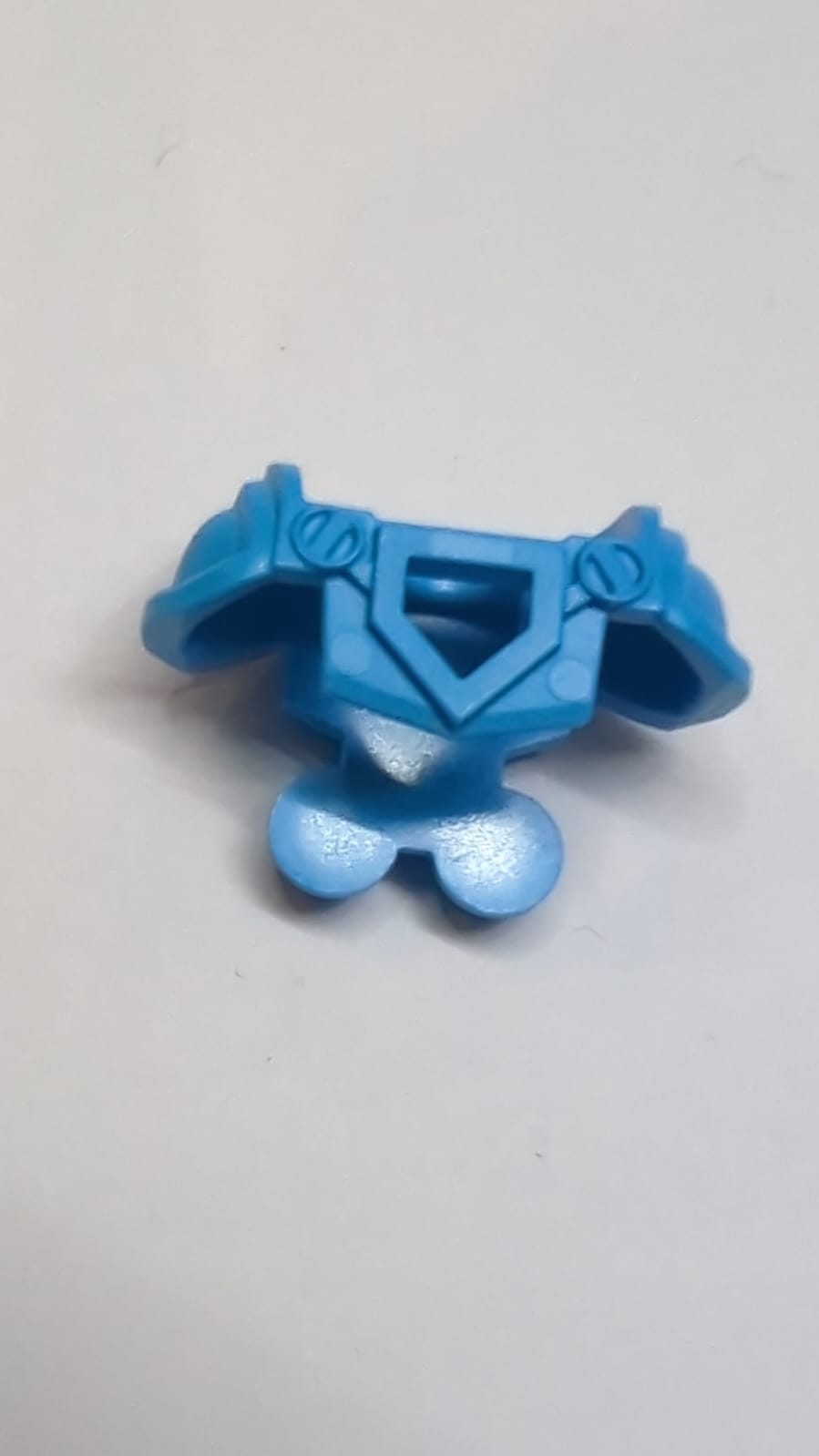 Minifigur Brustplatte mit Schulter Pads, Pentagonal Cutout und 4 Noppen on Back dunkelazur