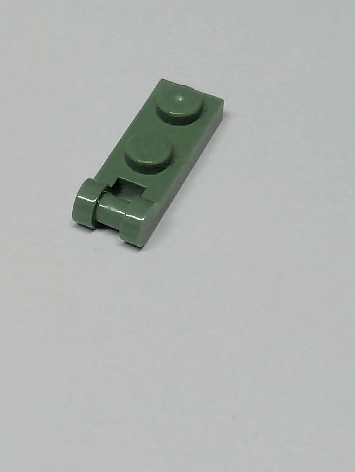 NEU Platte modifiziert 1 x 2 mit Griff am Ende sandgrün