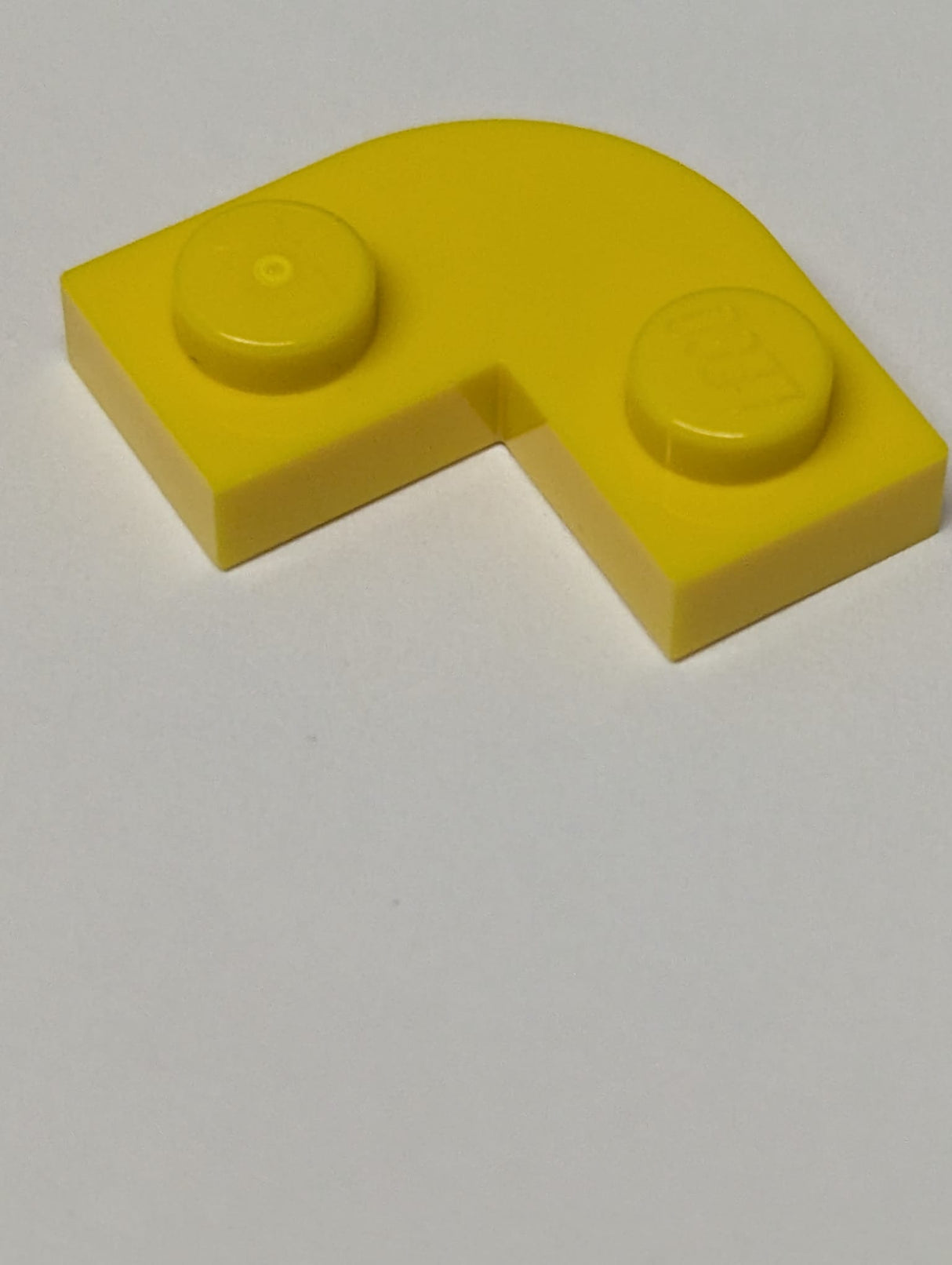 NEU Platte rund, Ecke 2 x 2 mit 1 x 1 Ausschnitt gelb
