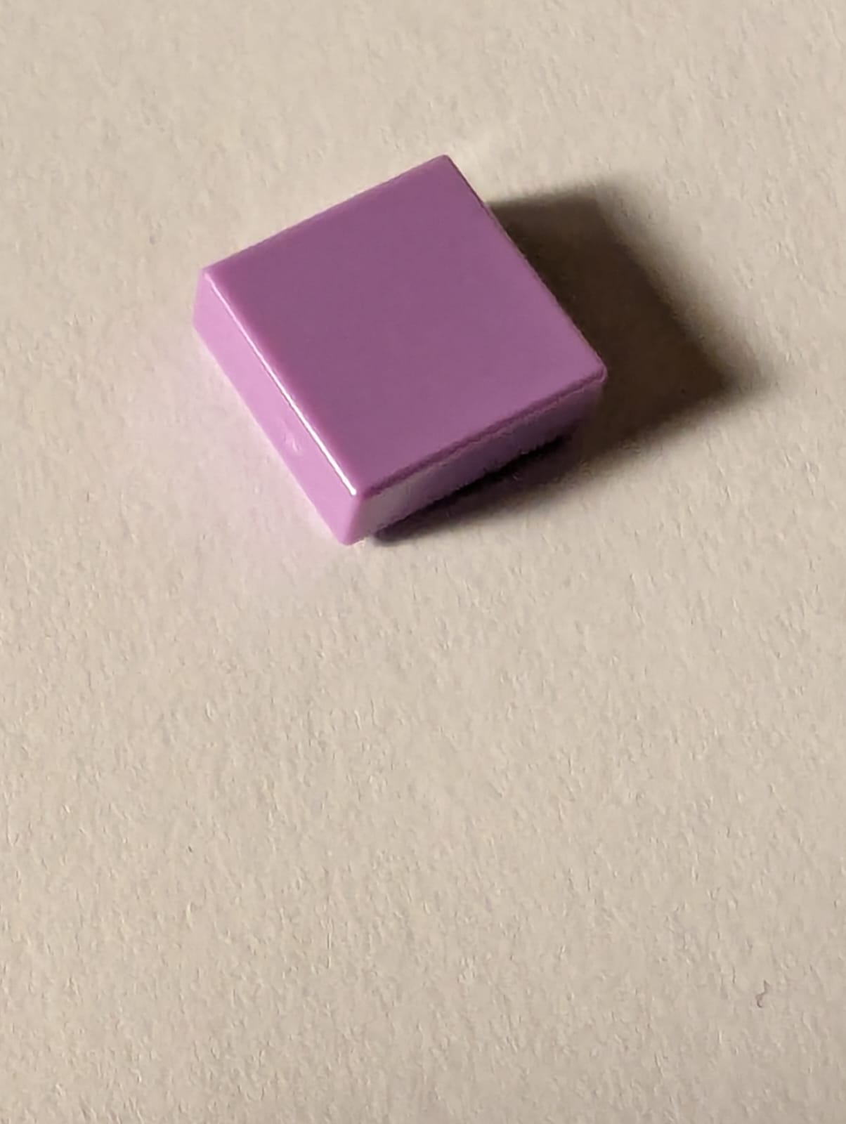 NEU Fliese 1 x 1 lavendel (medium)
