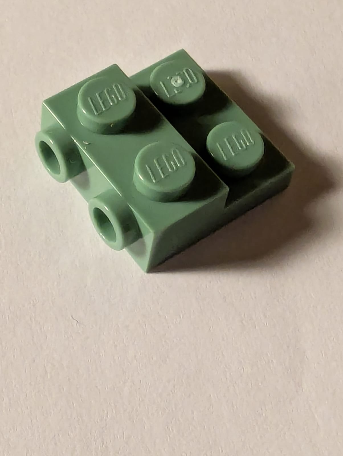 NEU Plate, Modified 2 x 2 x 2/3 with 2 Studs on Side sandgrün sand green