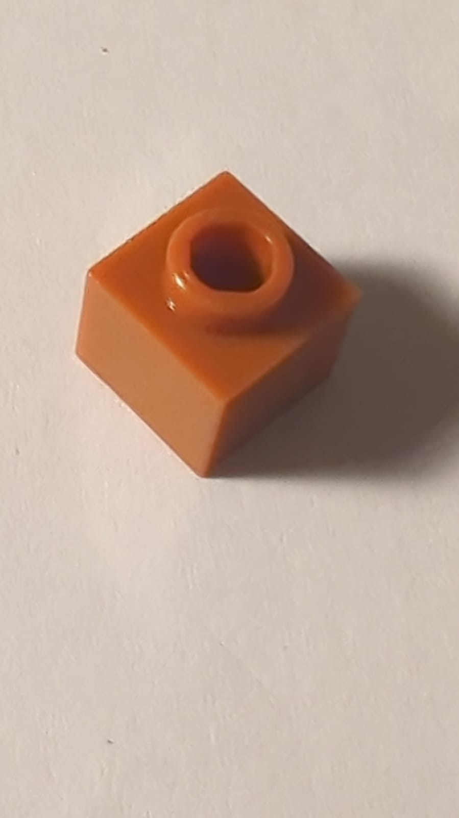 NEU Stein, modifiziert 1 x 1 x 2/3 mit offener Noppe dunkelorange