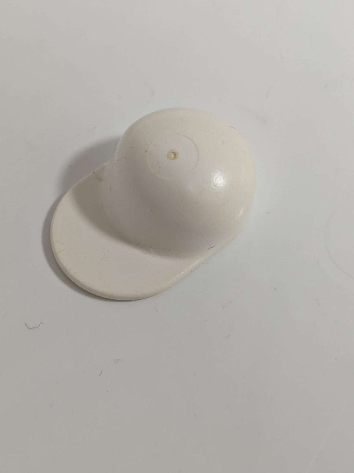 Mütze Basecap, Schirmmütze - langer flacher Schirm weiß