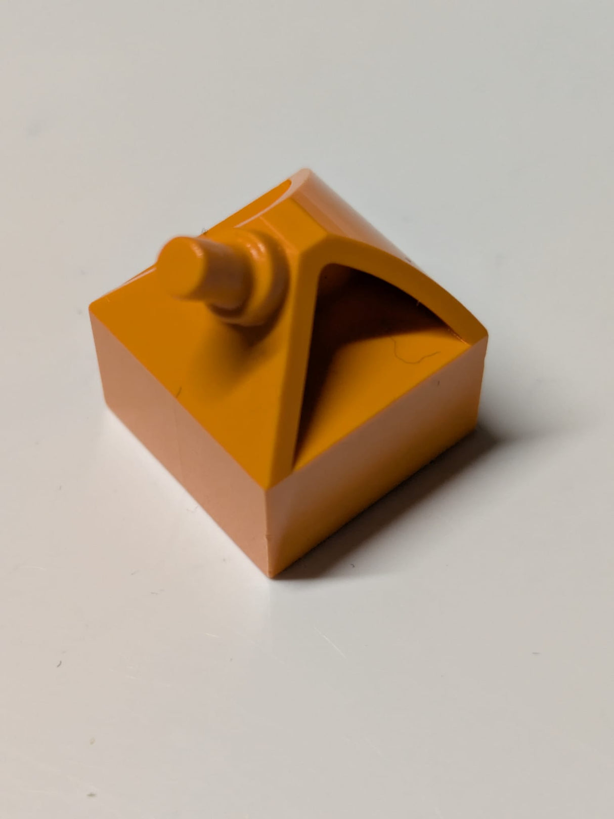 2x2 Fahrzeug, Lenkradhalterung orange