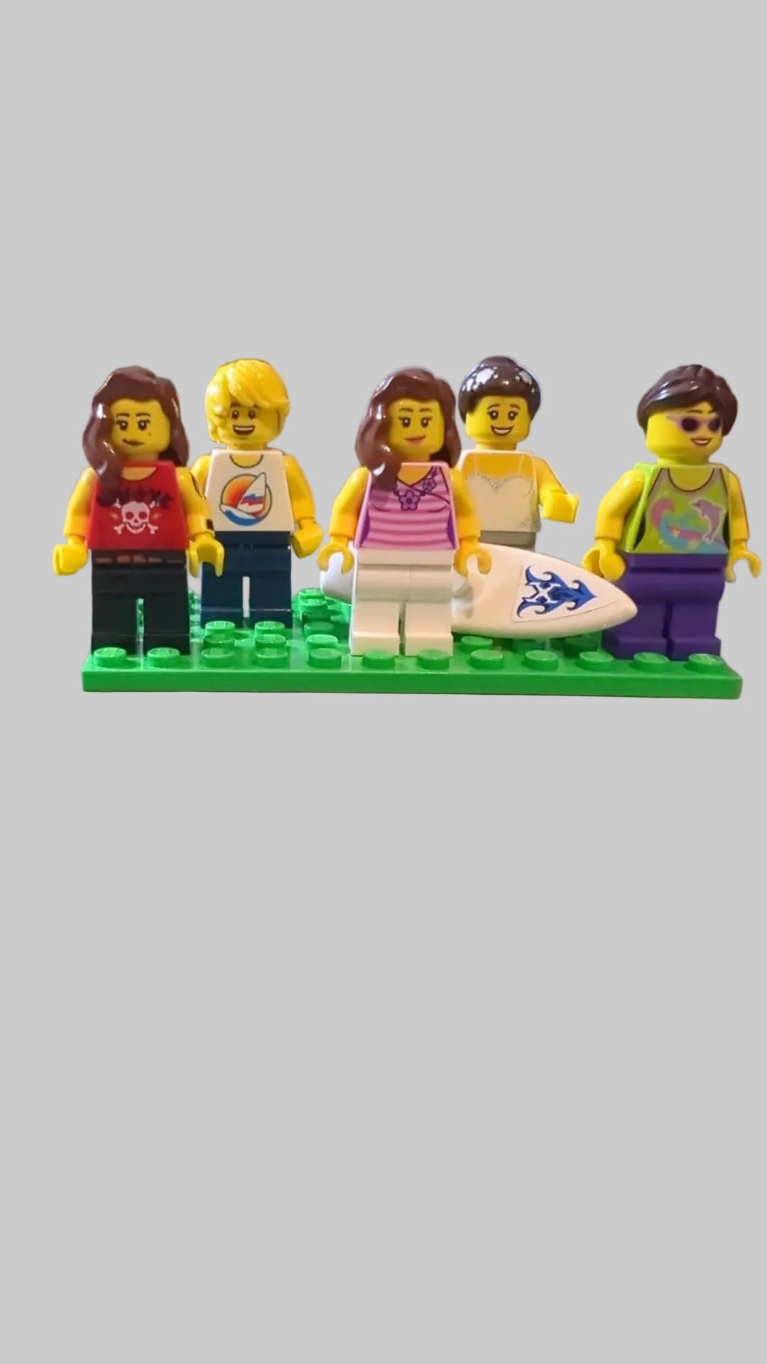 Bunte Tüte mit diesen 5 Minifiguren "Sommer" aus dem Bereich City cty115