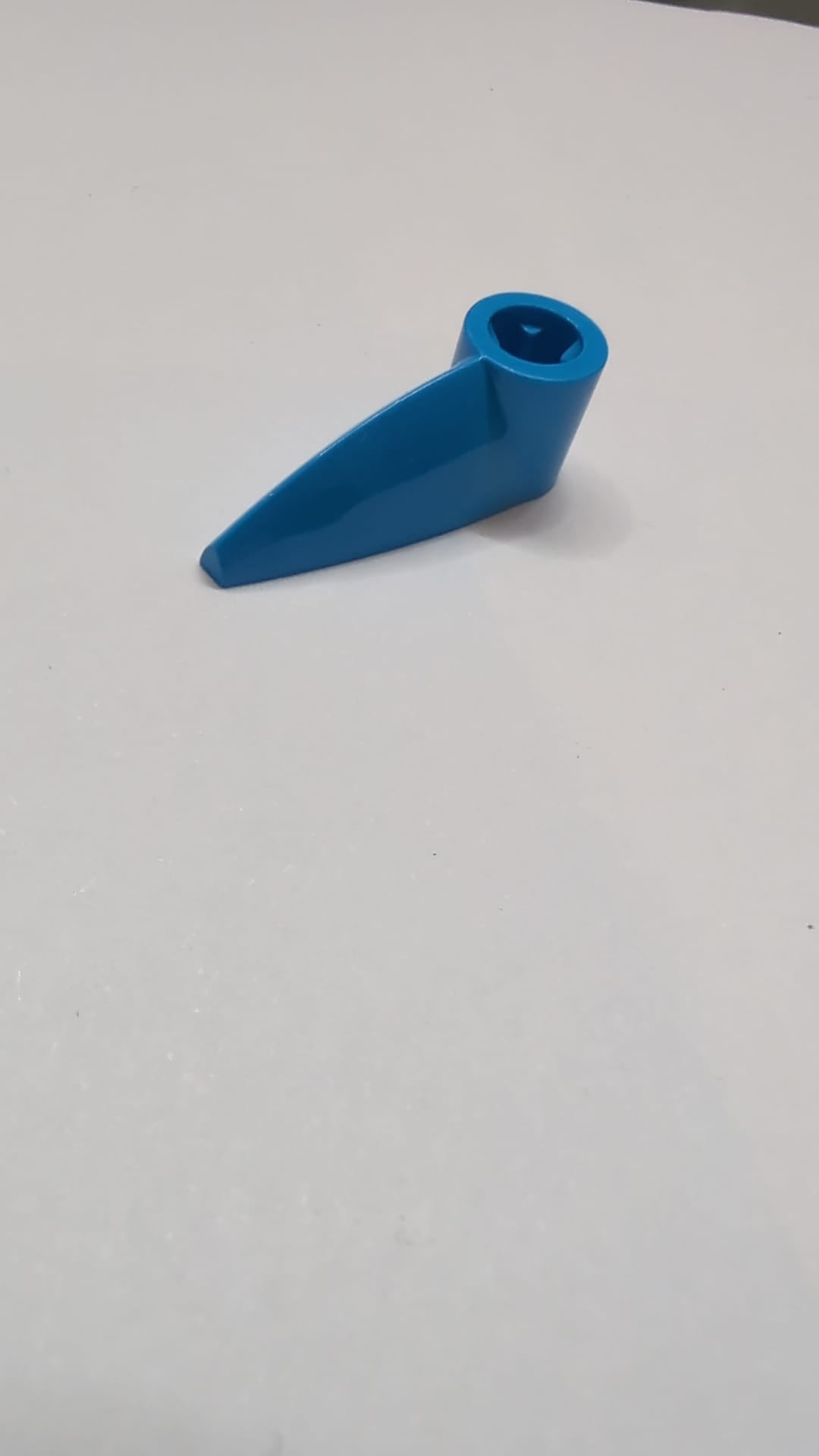 1x3 Bionicle Zahn mit Achsenloch „Bohrok Auge“ dunkelazur