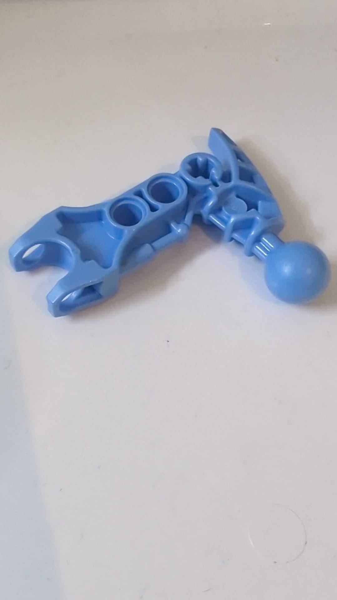 Bionicle-Arm Av-Matoran mit Kugelgelenk und Kugelpfanne mittelblau