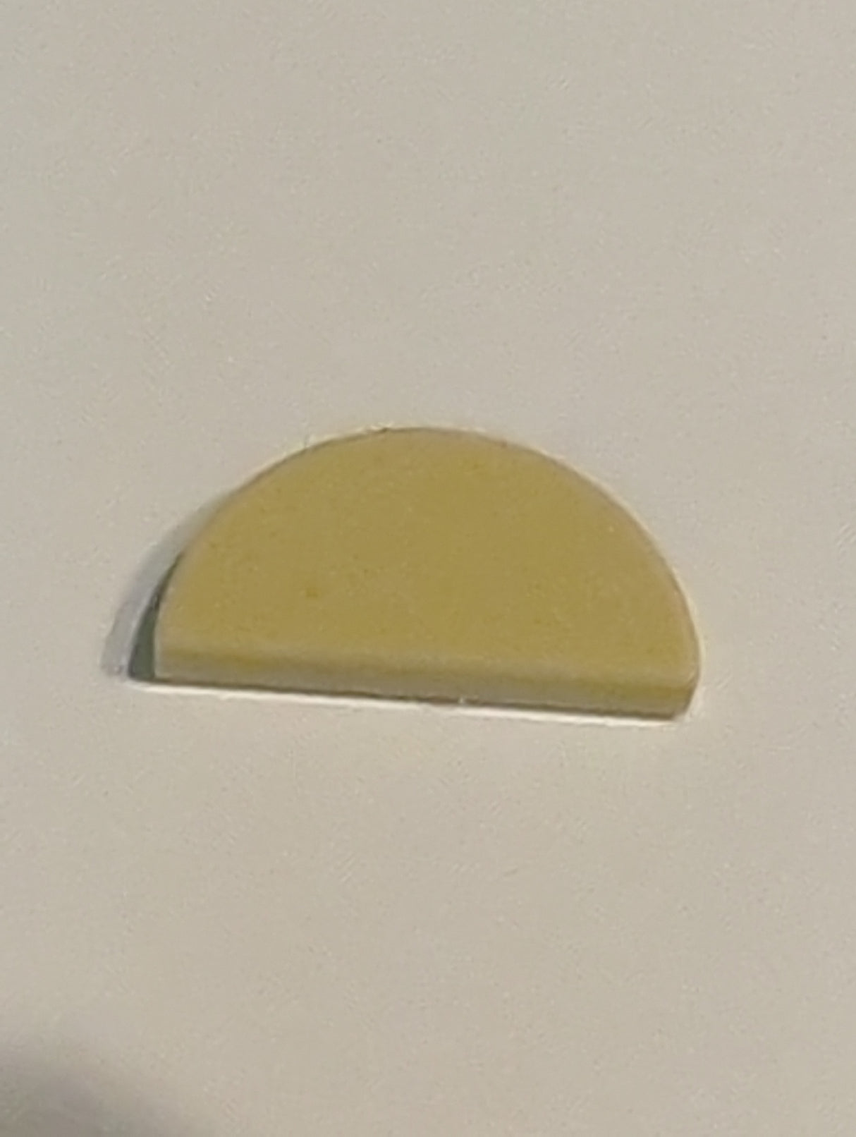 NEU Fliese, rund, 1 x 2, halb beige