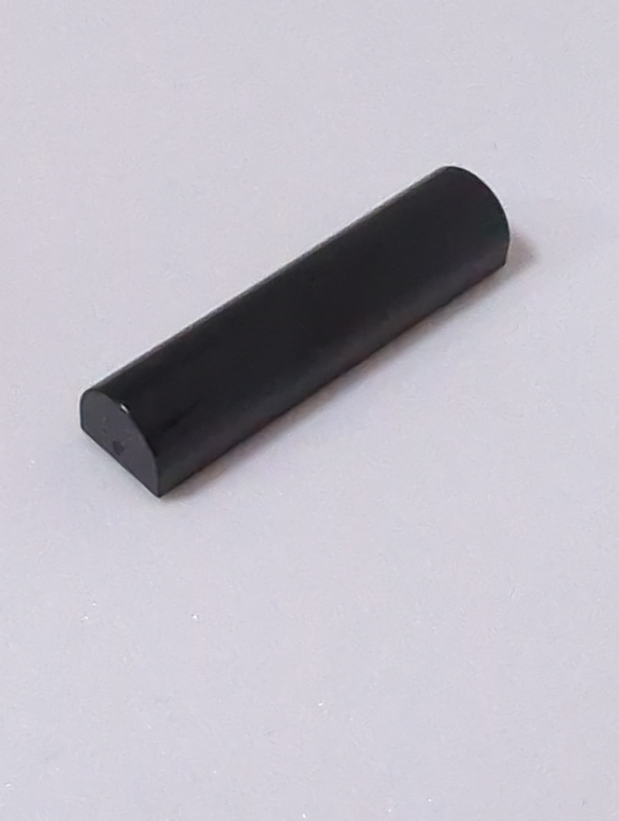 NEU Bogenstein rund, 1 x 4 x 2/3 doppelt schwarz